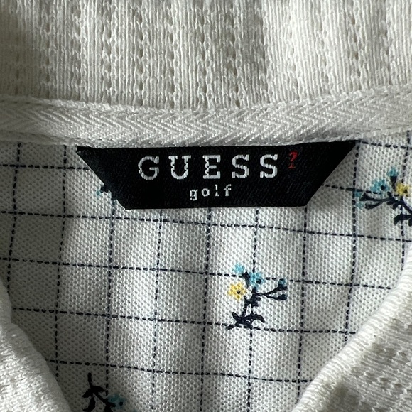 Guess Golf ⛳️ White Knit Collar + Blue and Yellow Floral Pattern Sz S Like NEW - Picture 2 of 7